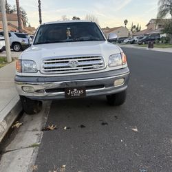 OBO 2000 Toyota Tundra Sr5 Shoot Best Offer