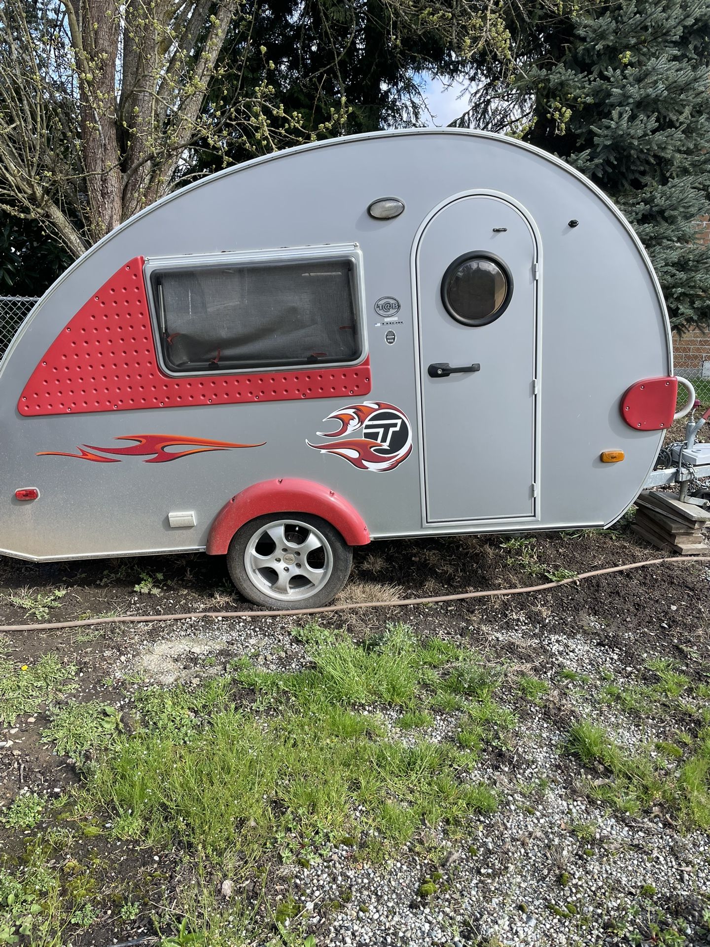 T@B   RV Trailer 2007 Super Light 