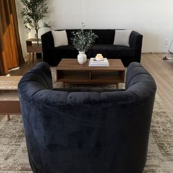 Black Sofa 