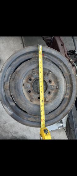 2 16 Inch Chevy or Gmc 6 Lugs Clip Rims