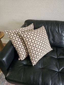 Throw Pillows