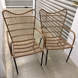 Outdoor Chairs 