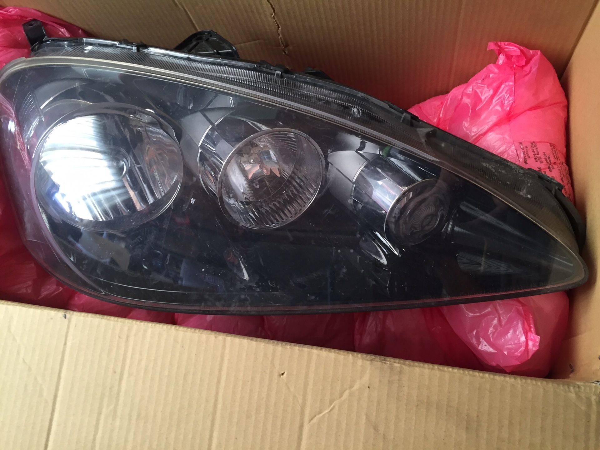 OEM Acura RSX (2005-2006) headlights