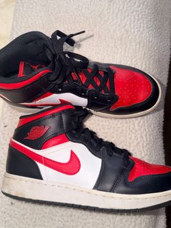 JORDAN 1s