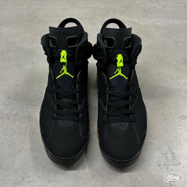 AIR JORDAN 'ELECTRIC GREEN' SIZE 13 [PRICE FIRM]