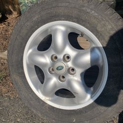16” Land Rover Wheel /215 /65 R16 4x4