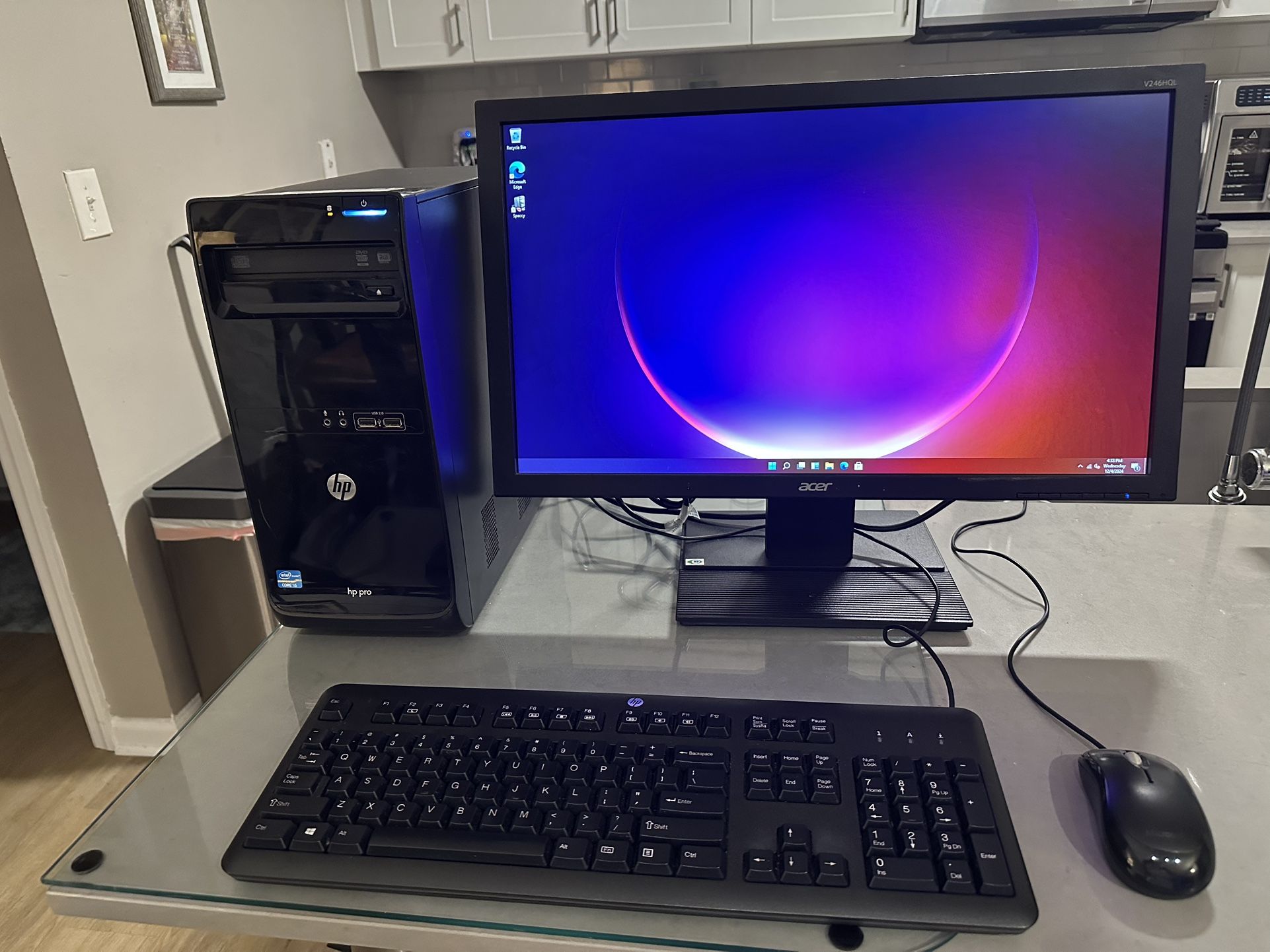 Complete Windows 11 computer system i5 8gb ram ssd wifi 24 inch monitor