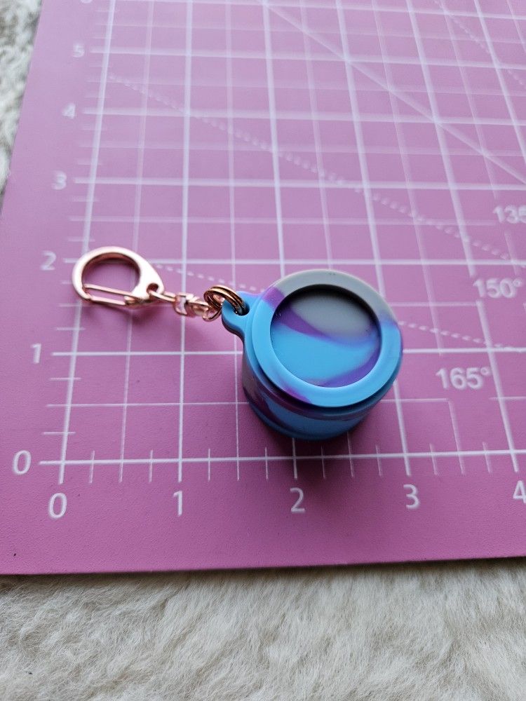 6ml Cylinder Silicone Storage Container Keychain 