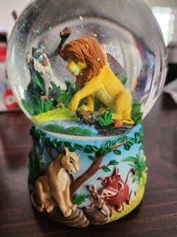 New Lion King Snow Globe
