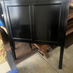 2 Twin Bed Frames NO  MATRESS  just One is Complete, the other Needs The Wooden PCs to Support The  Mattress   Pick up in Eastvale City area 