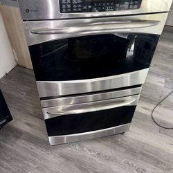 GE 30" Electric Double Oven Built In-Stainless Steel NEED GONE