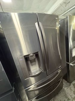 LG French Door Refrigerator Black Stainless Steel