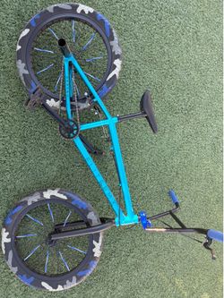 Elite BMX  Bike Destro