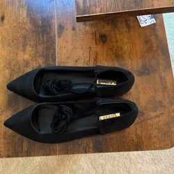 Guess Lace Up pointed flats