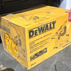 NEW DEWALT 15 Amp Corded 12 in. Double Bevel Sliding Compound Miter Saw, Blade Wrench DWS779