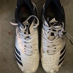 Adidas Soccer cleats M 9