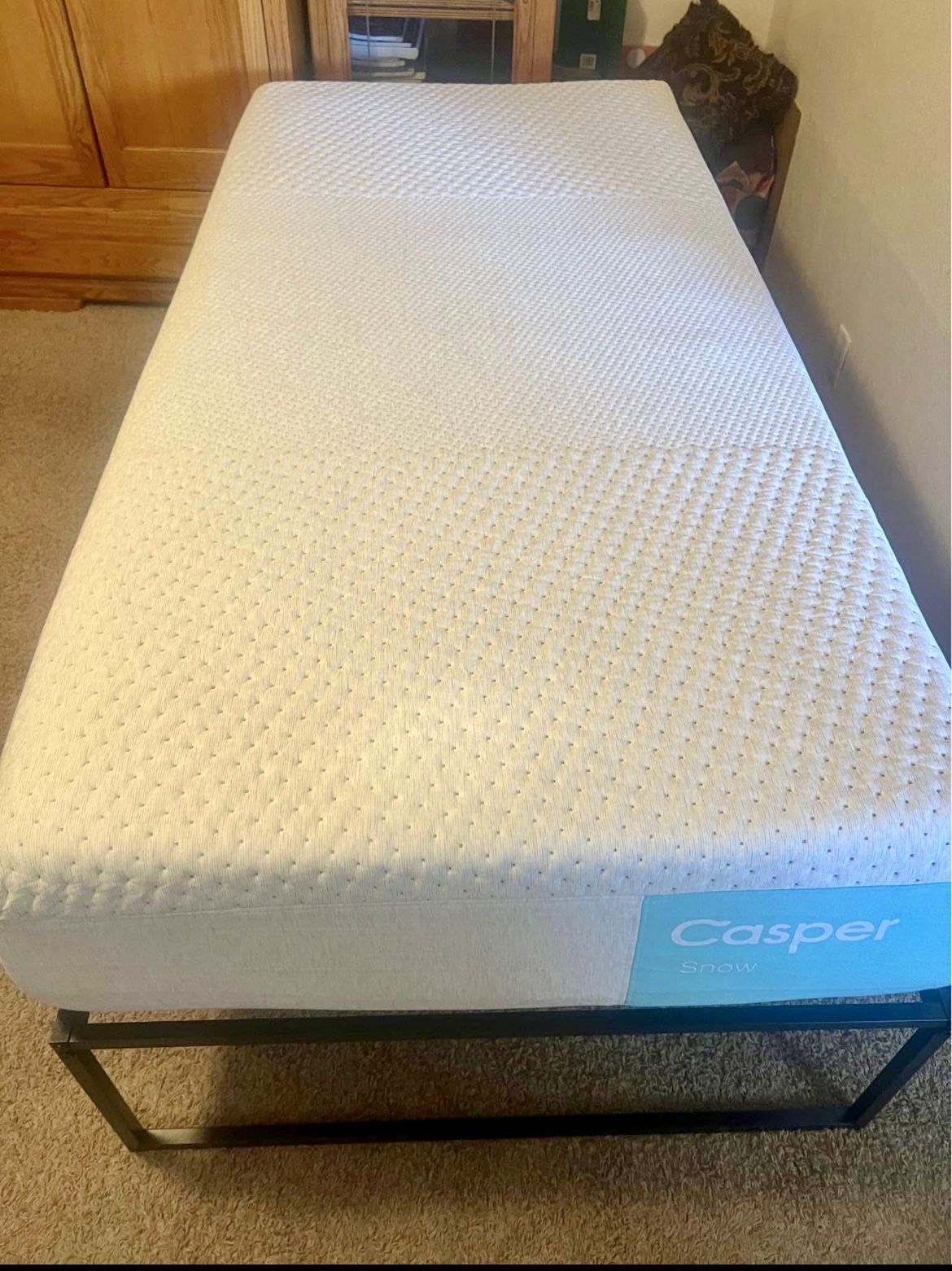 Casper Snow Hybrid Twin XL Mattress - Newest model