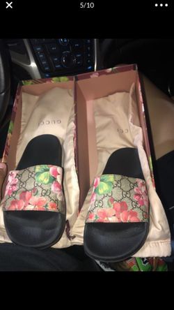 Gucci slides size 7