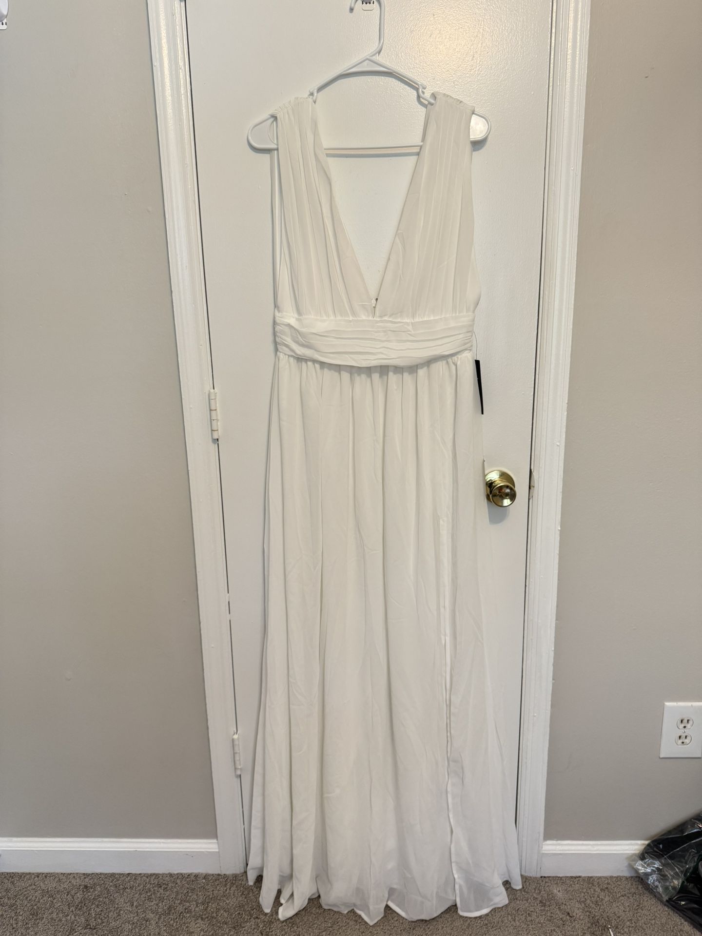 Lulus Heavenly Hues White Maxi Dress Size L