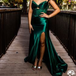 Emerald Green Prom Dress