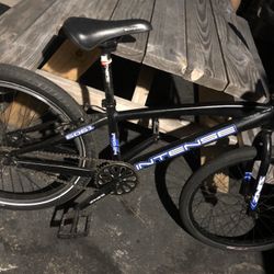 Eggzelent Bmx Bike