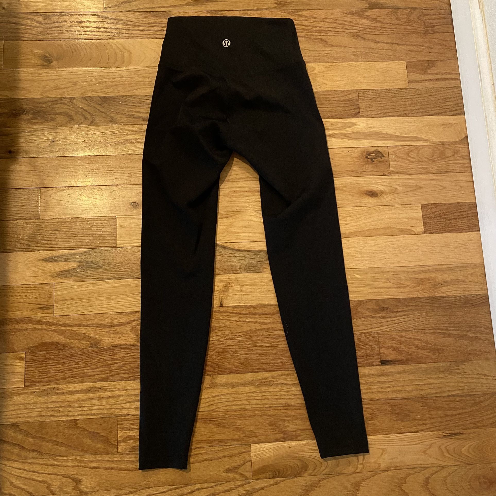 Lululemon Women’s Black Leggings Small