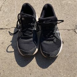 ASICS Unisex Size 4.5