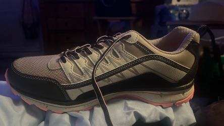 Shoes Women’s Size 9