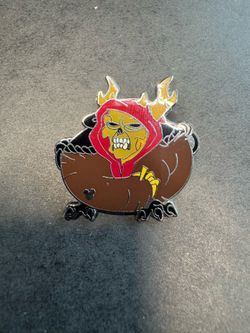 Disney DLR The Black Cauldron Horned King Hidden Mickey 2010 Series Pin