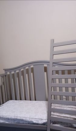 Baby crib