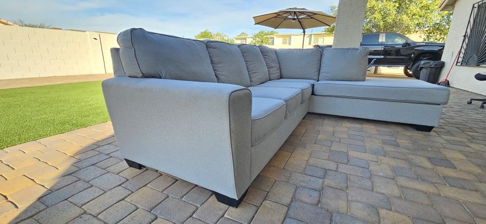 Sectional Couch !!!FREE DELIVERY!!!