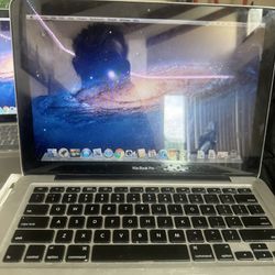 MacBook Pro (2012).