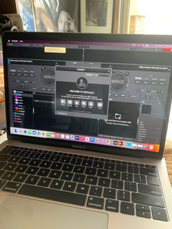 2017 MacBook Pro DJ special Serato Virtual