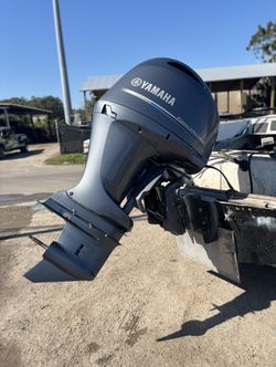 2016 Yamaha 200 HP 4-Stroke 25" Outboard Motor
