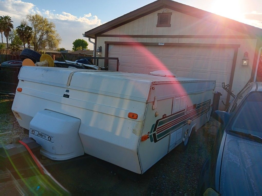 Jayco Pop-up Trailer 