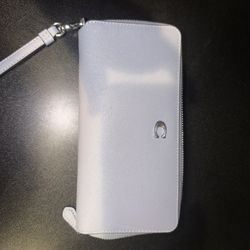 Coach Wallet - Accordion Zip