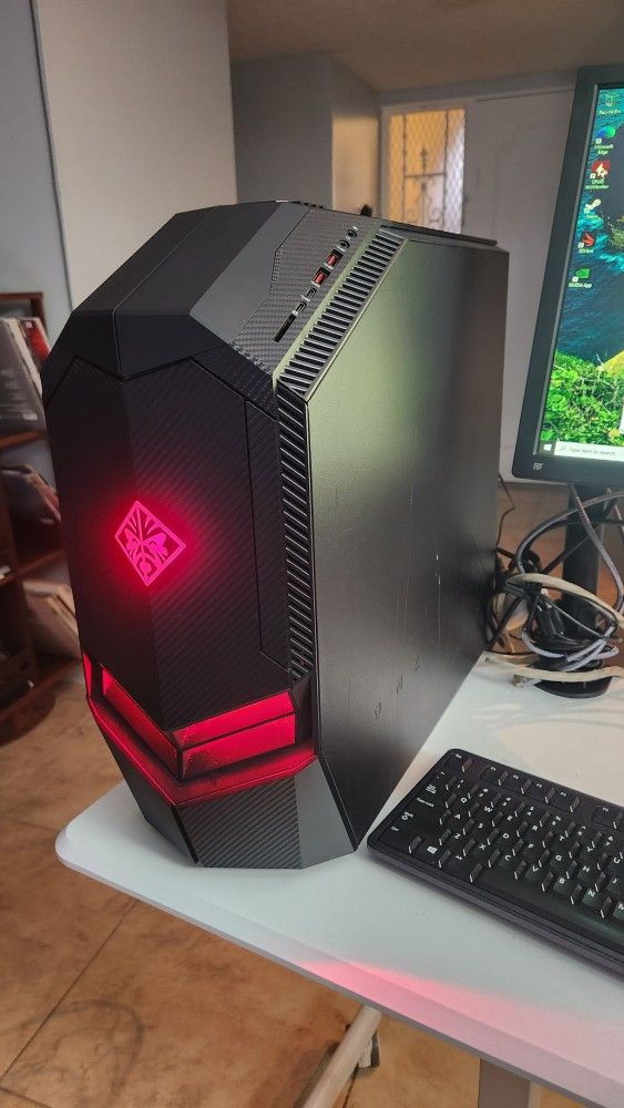 i7 Omen 32L Gaming PC