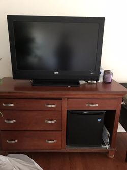 Beautiful Tv And Small Refrigerator