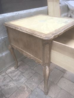 Table With Drawer 