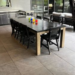 Restoration Hardware Dining Table 