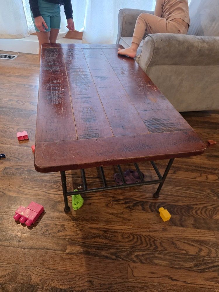 Super Nice Coffee Table