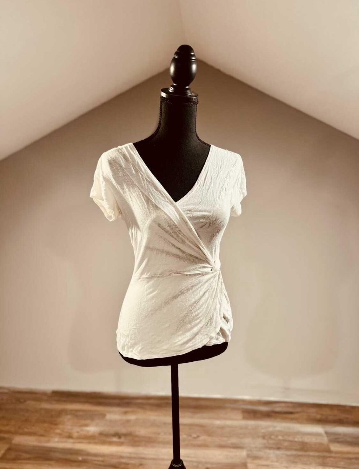 White and Silver Short Sleeve - S