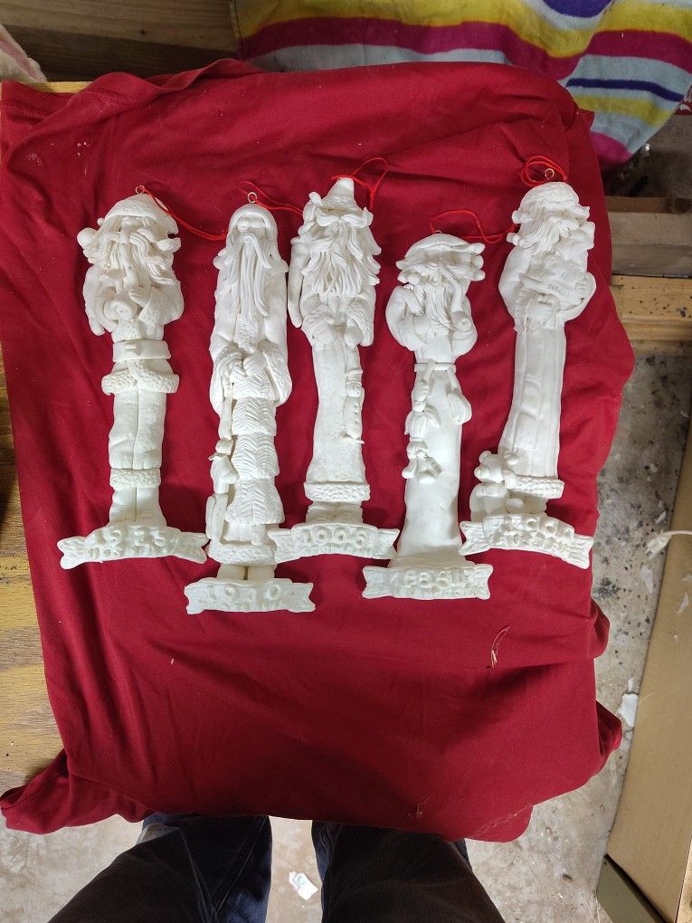5 Hanging Ornament Santa's