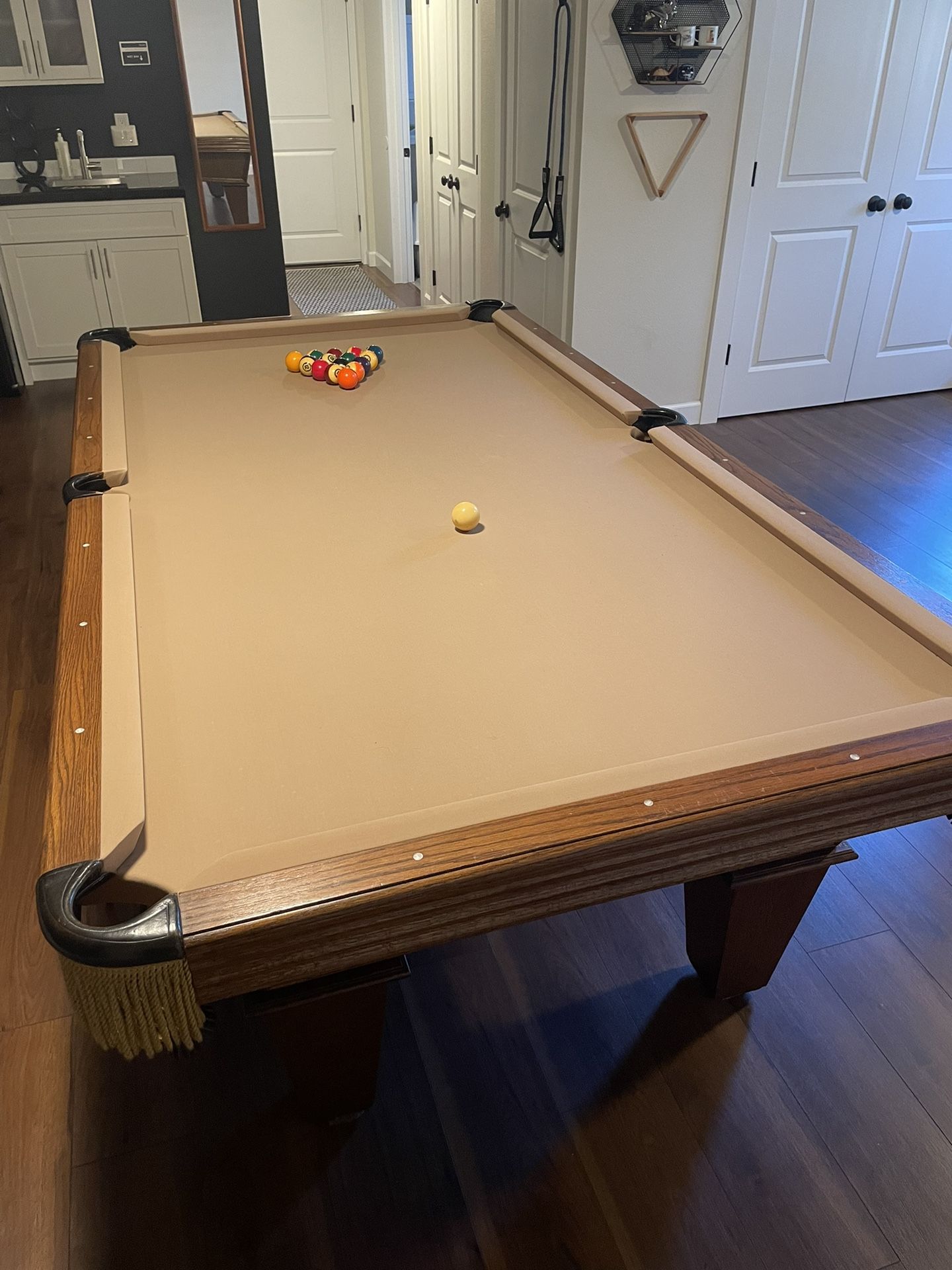 Brunswick Pool Table - 3 Slate