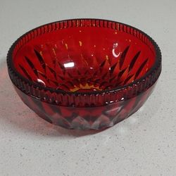 Vintage Indiana Glass Co. - Mt. Vernon Round Candy Dish - red ruby 5" 