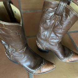 Cowboy Boots- Tony Lama Women’s Lizard Toe Boots