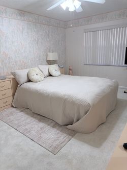Queen size Adjustable bed