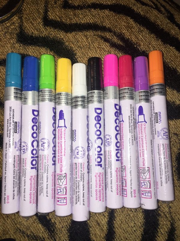 New set of 10 Deco Color paint markers