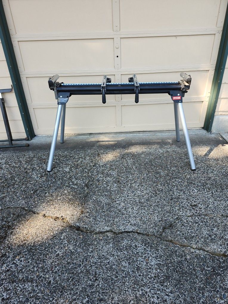RYOBI Foldable Miter Saw Quickstand.