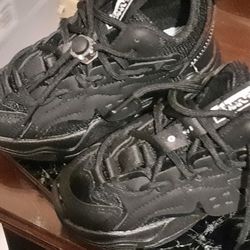 Kids Shoes Size 28